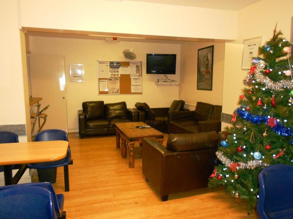 24/7 London Hostel Exterior photo